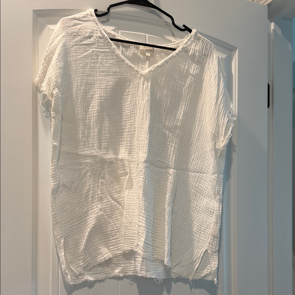 Relaxed White Gauze V-Neck Tunic Top